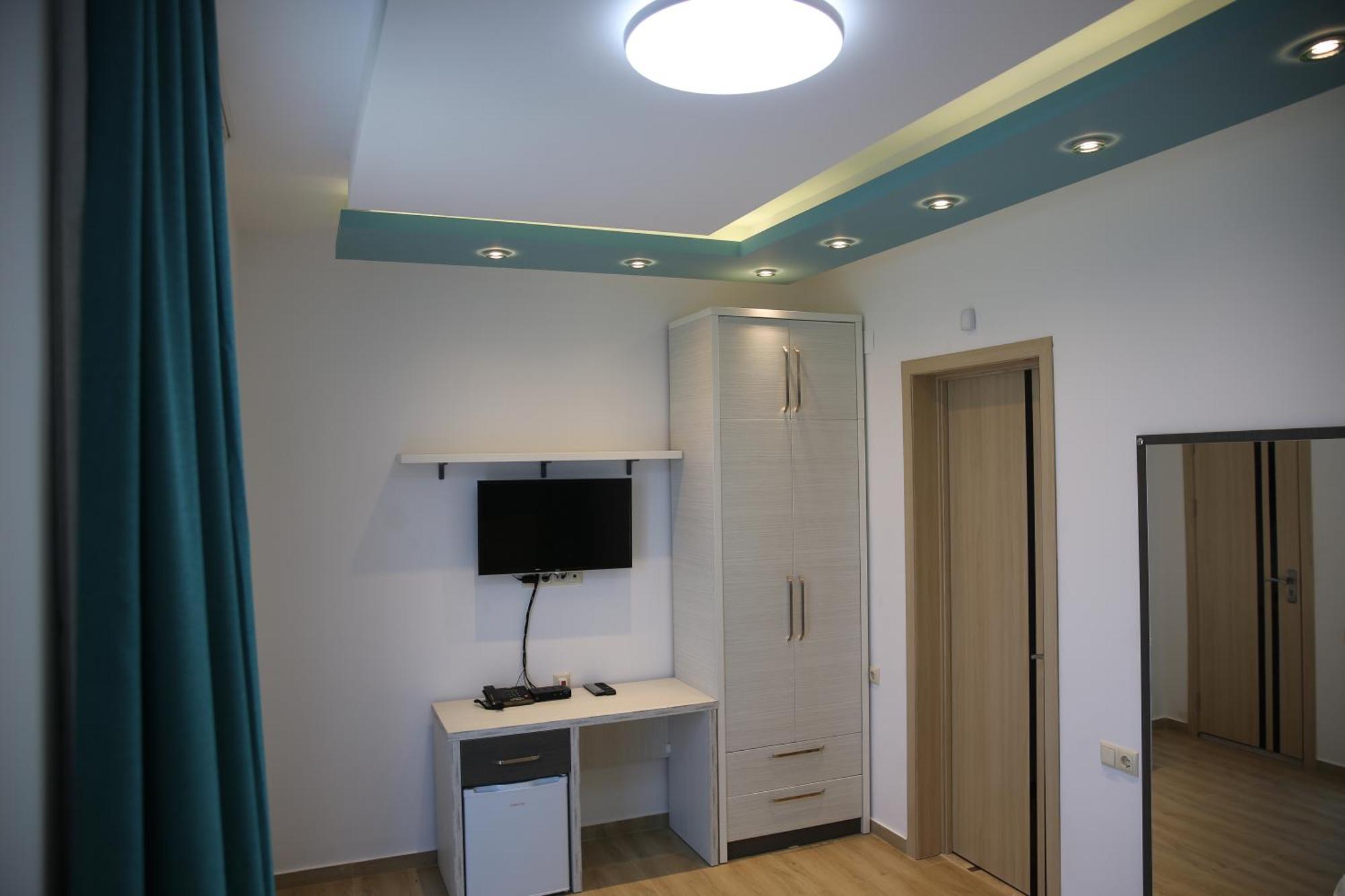 Villa Mariana Батуми Екстериор снимка
