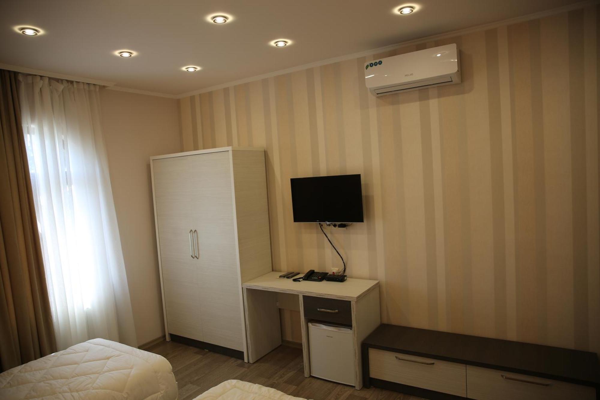 Villa Mariana Батуми Екстериор снимка