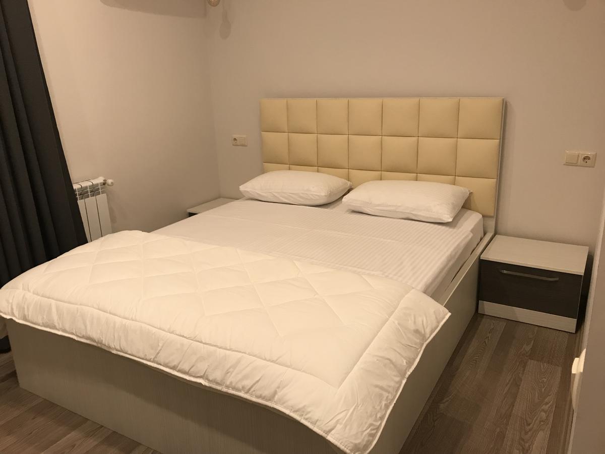 Villa Mariana Батуми Екстериор снимка